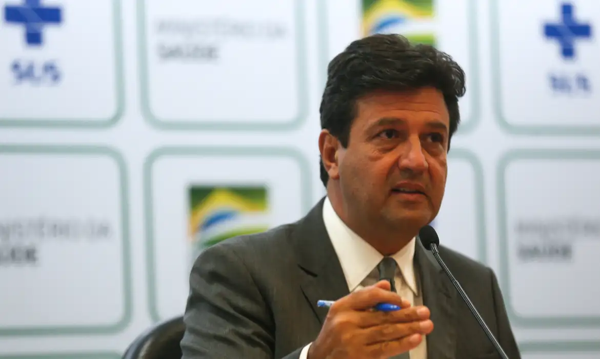 Ministério da Saúde alerta para risco de colapso no Brasil